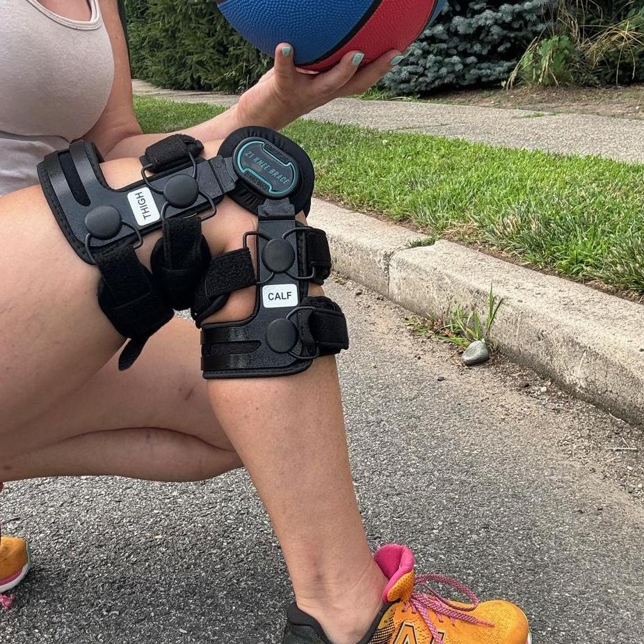 z1kneebrace